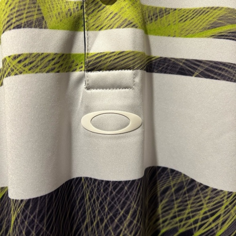 Men’s Oakley Golf‎ Polo - Picture 2 of 5